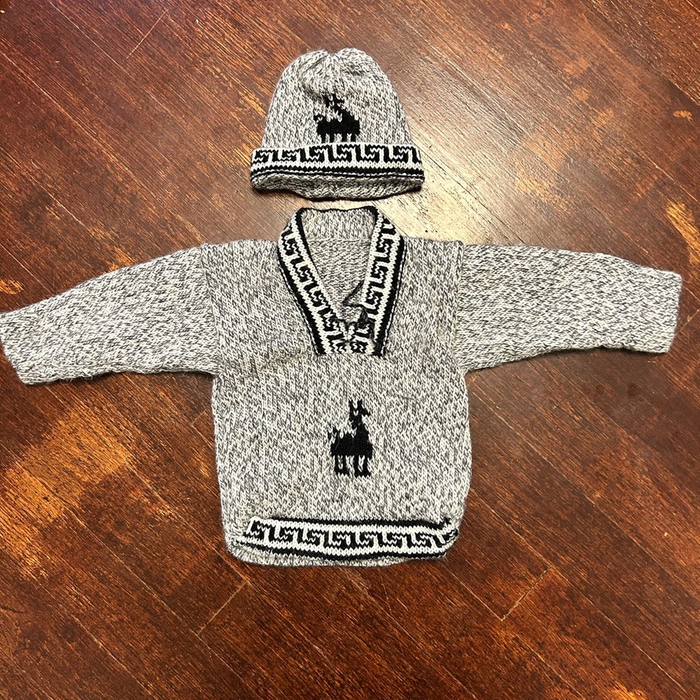 Chilean Alpaca Newborn Outfit